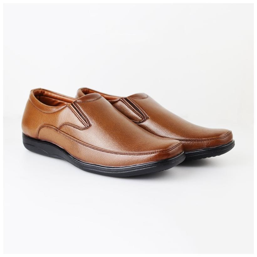 

HIKBI Men Tan Slip-On Formal Shoes - 1102DSBK