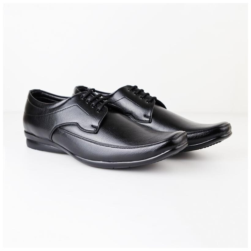 

HIKBI Men Black Derby Formal Shoes - 1111DSBK