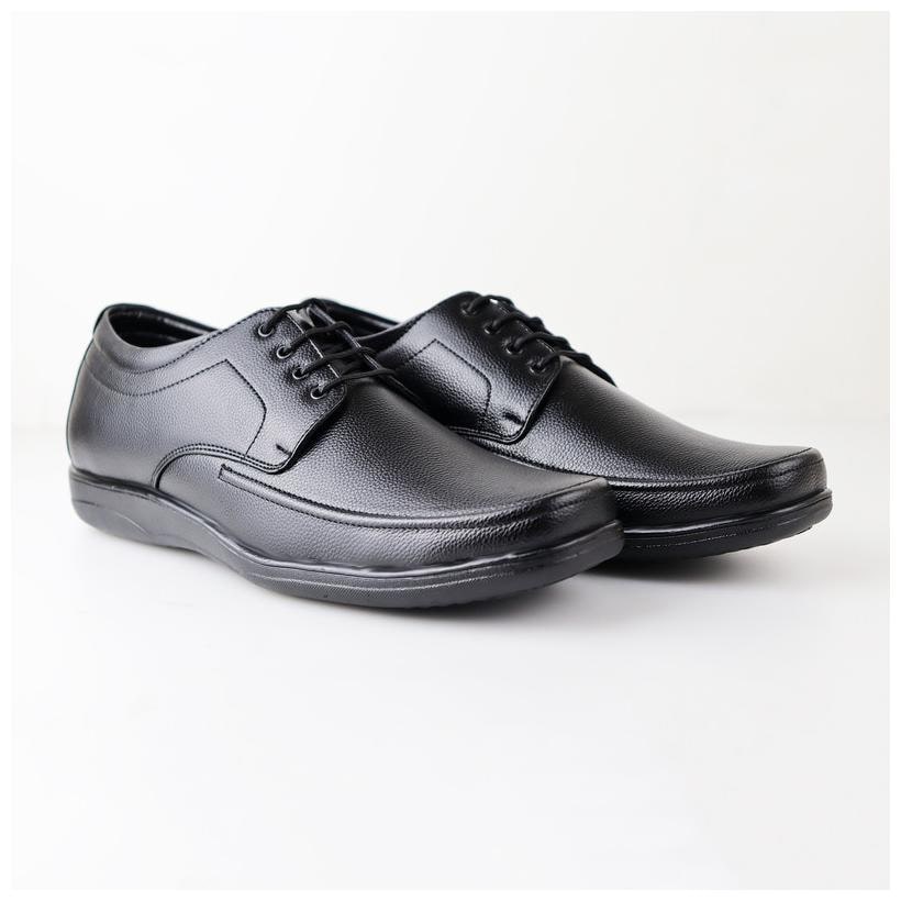 

HIKBI Men Black Derby Formal Shoes - 918DSBK