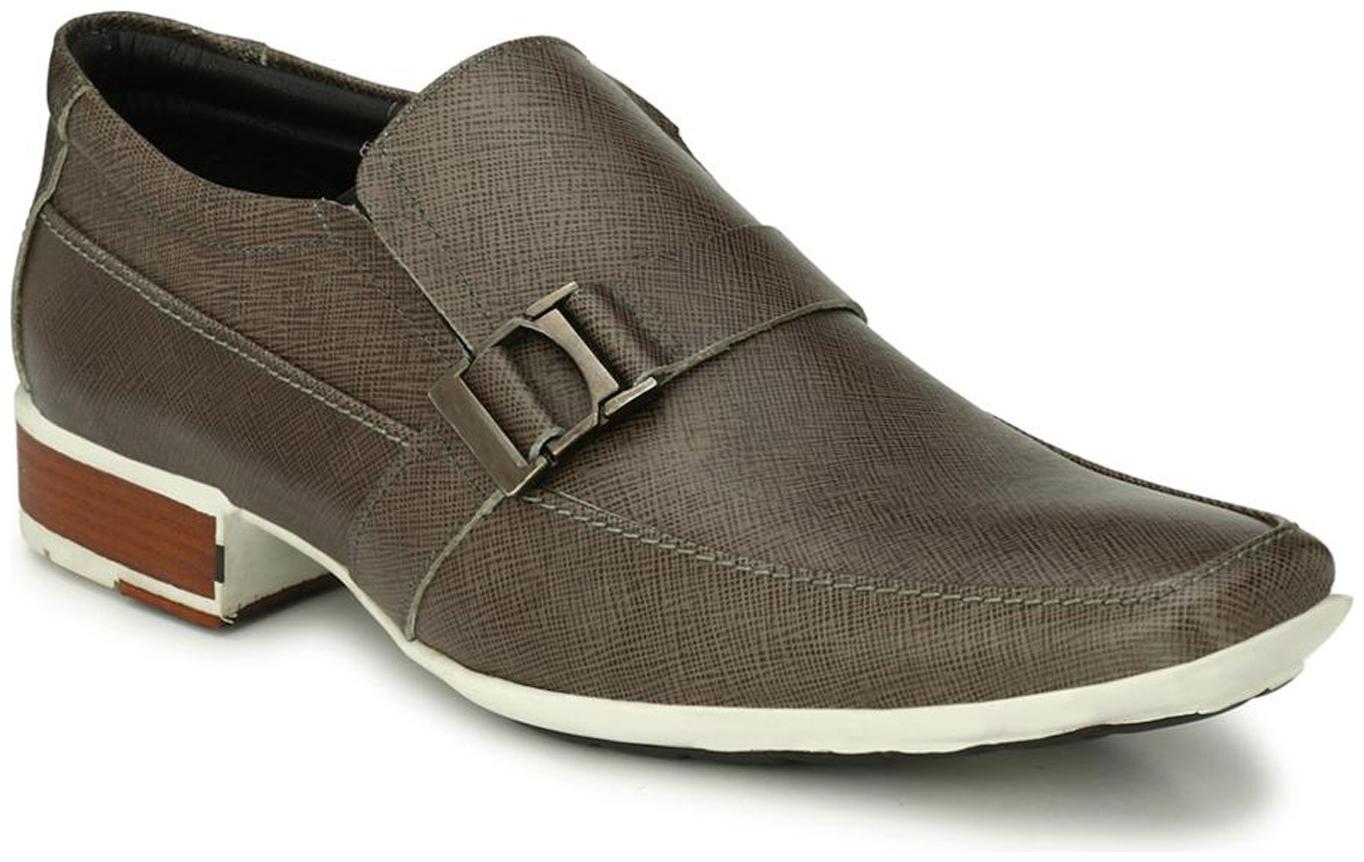 

Hitz Men Green Slip-On Formal Shoes - 7005