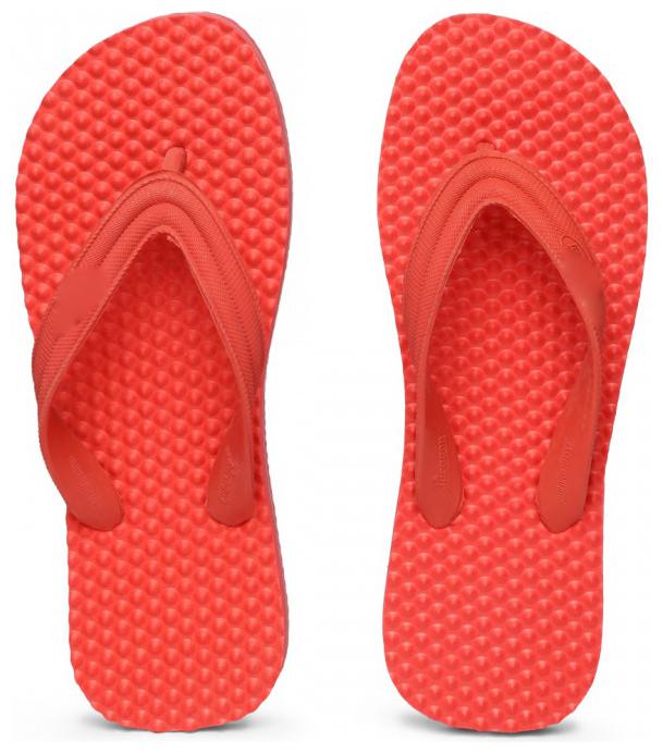 

HOXTAN Men Red Indoor Slippers - 1 Pair