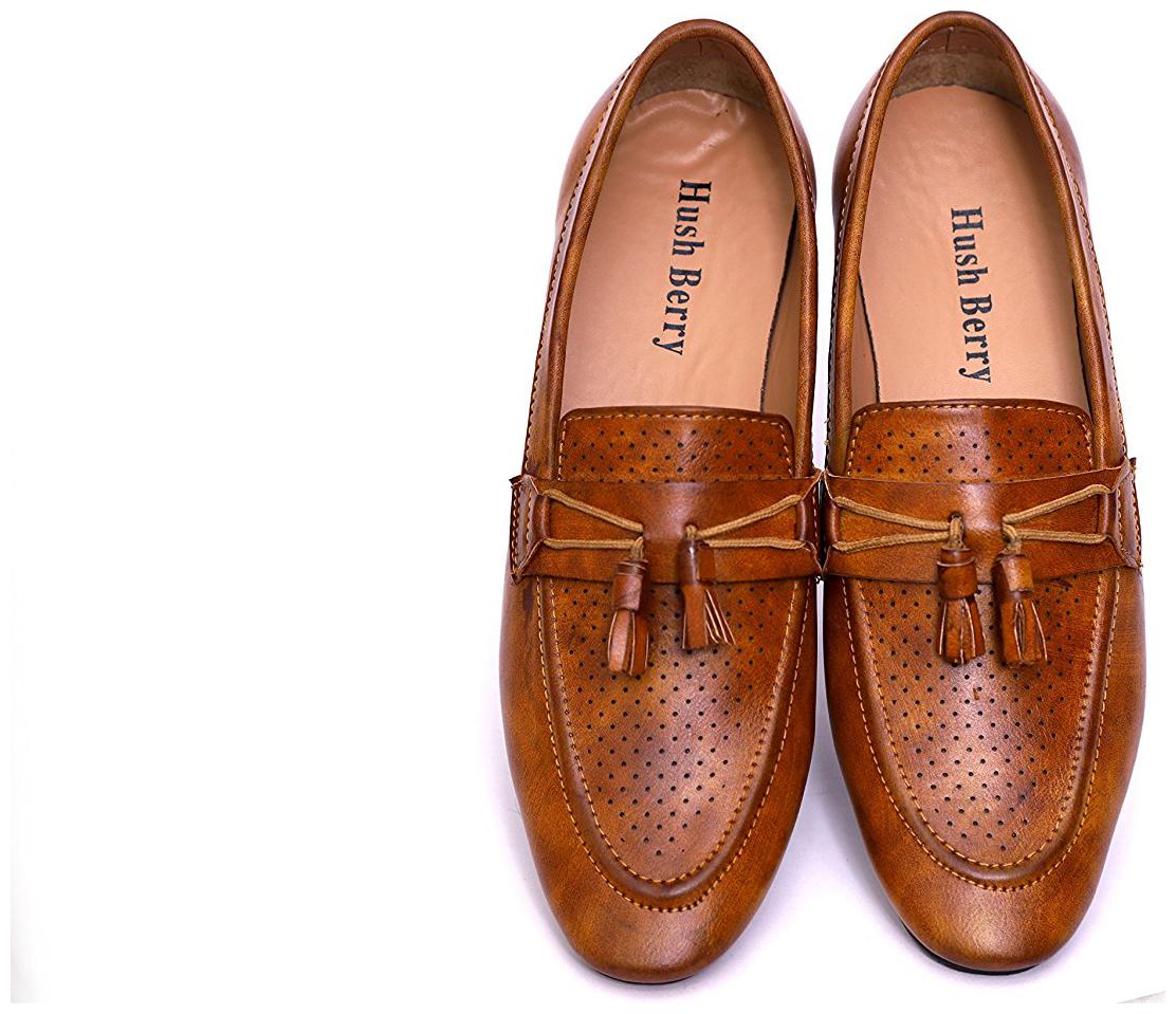 

HUSH BERRY Men Brown Loafers