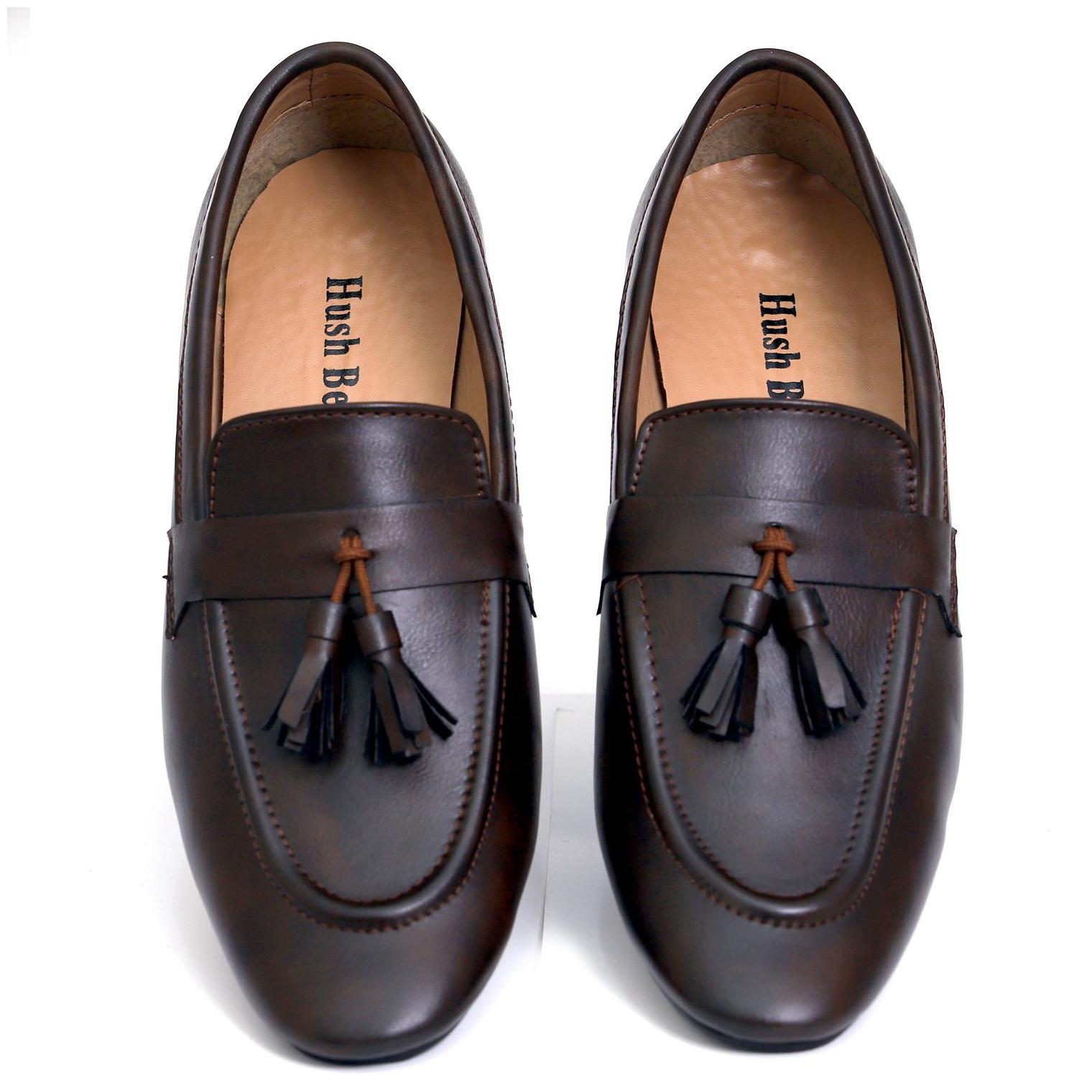 

HUSH BERRY Men Brown Loafers