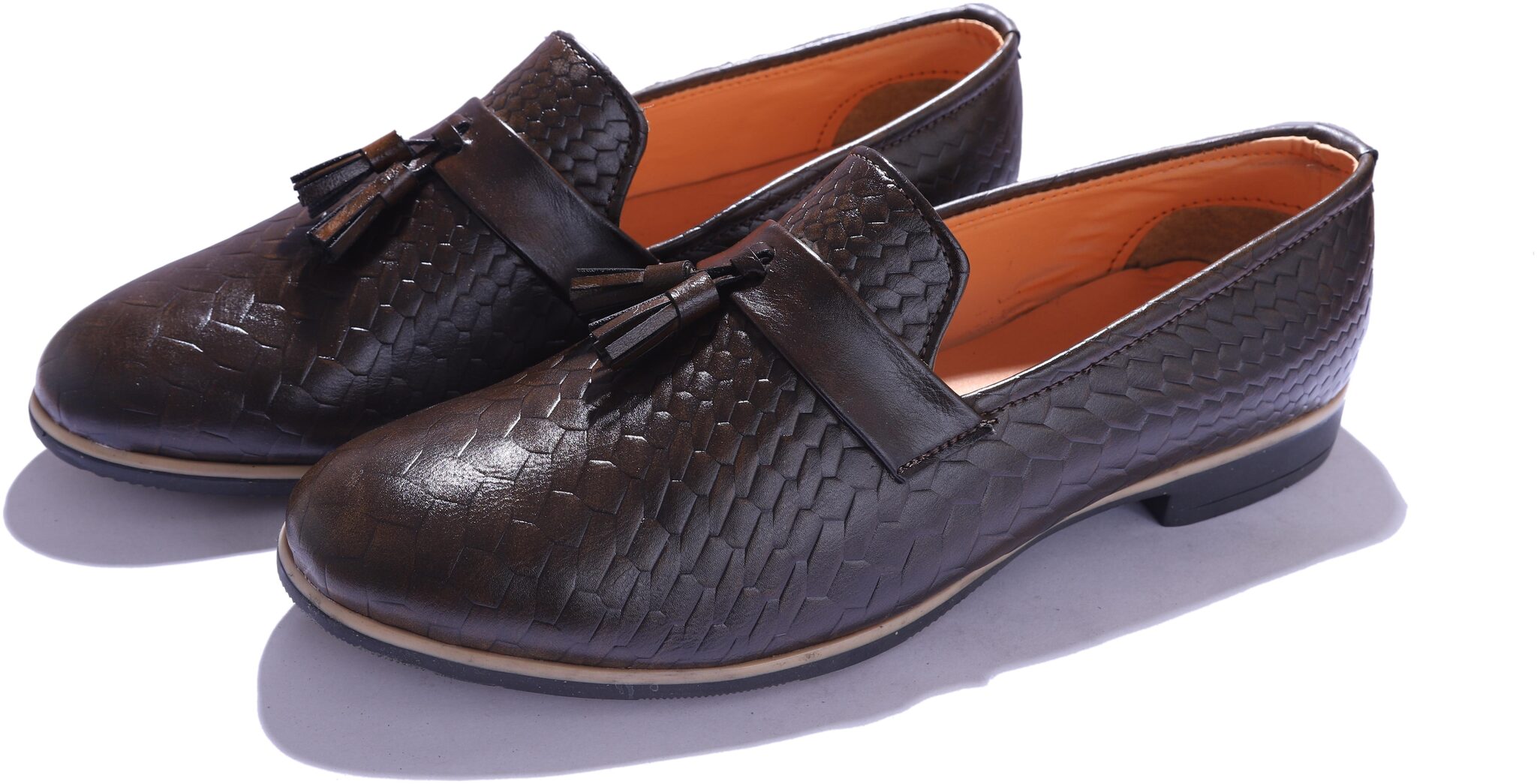 

HUSH BERRY Men Brown Loafers