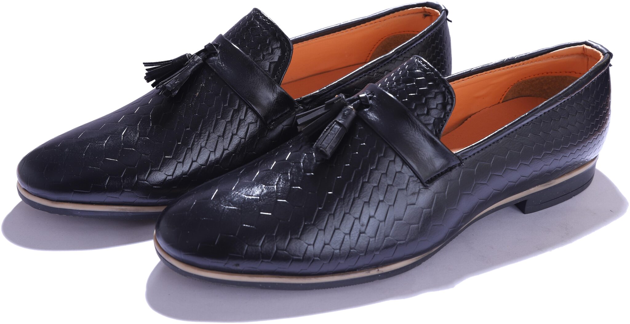 

HUSH BERRY Men Black Loafers