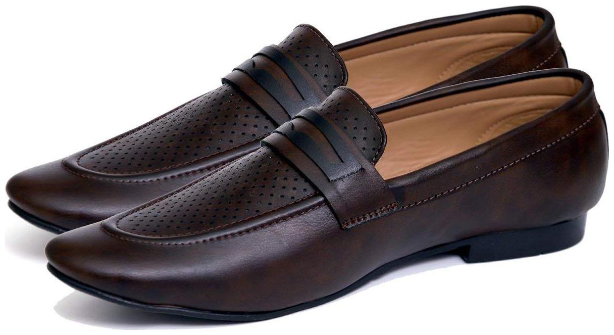 

HUSH BERRY Men Brown Loafers - HBSZ