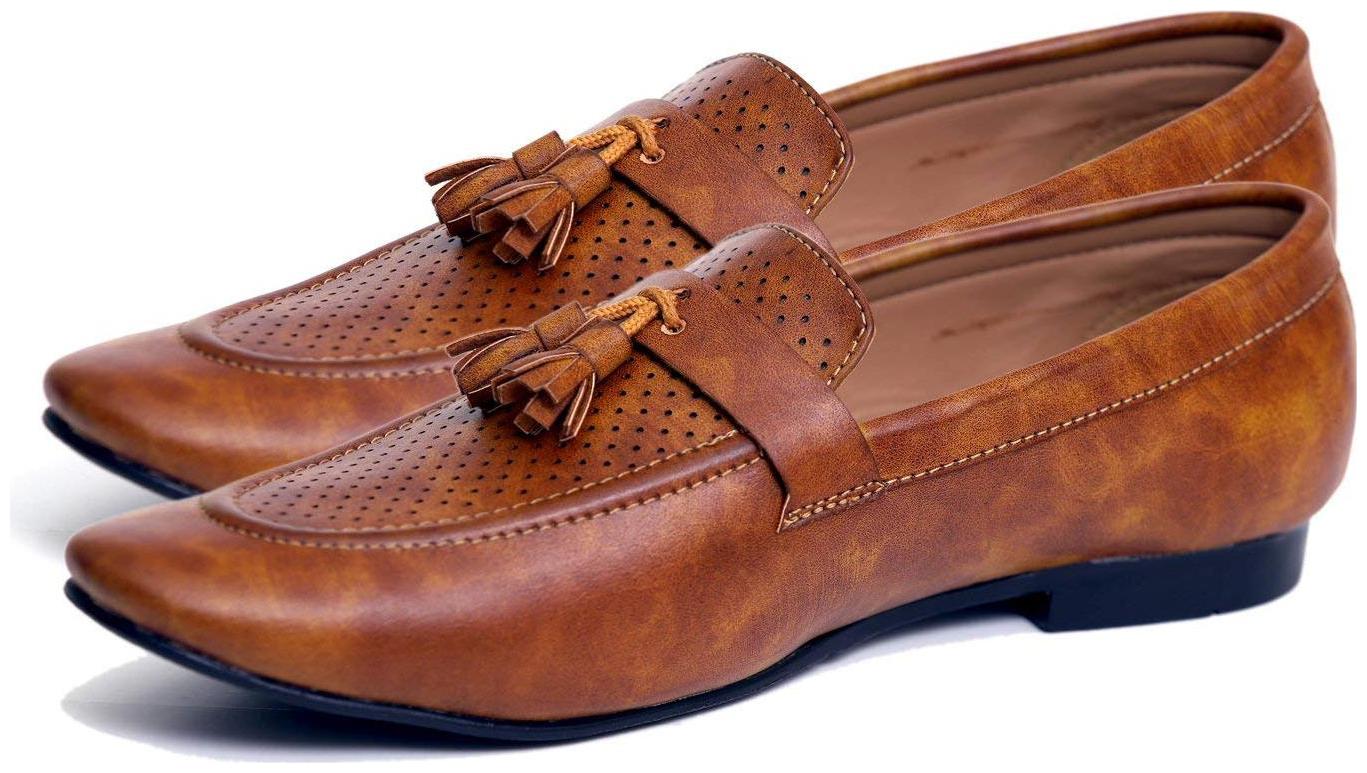 

Hush Berry Synthetic Leather Slip On Big Size Corporate Casual Shoes