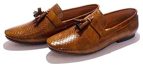 

HUSH BERRY Men Tan Loafers