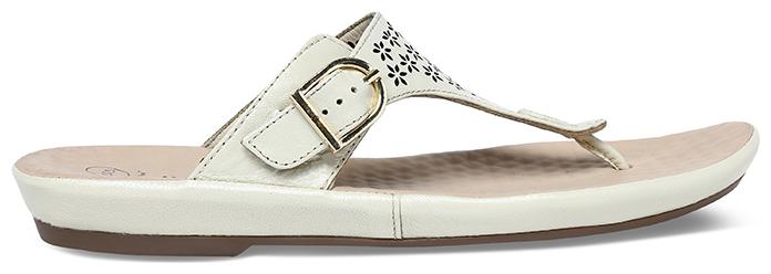 

HUSH PUPPIES Women White Slippers - UK 7