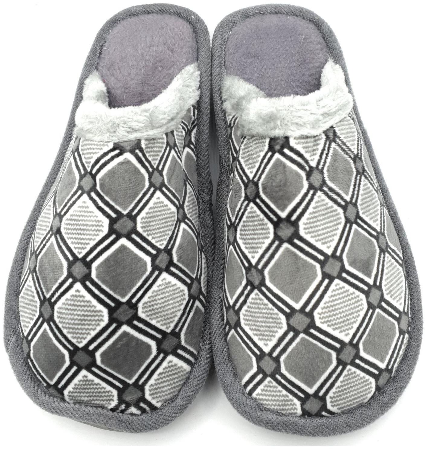 

KAPANI FASHION Men Grey Sliders - 1 Pair
