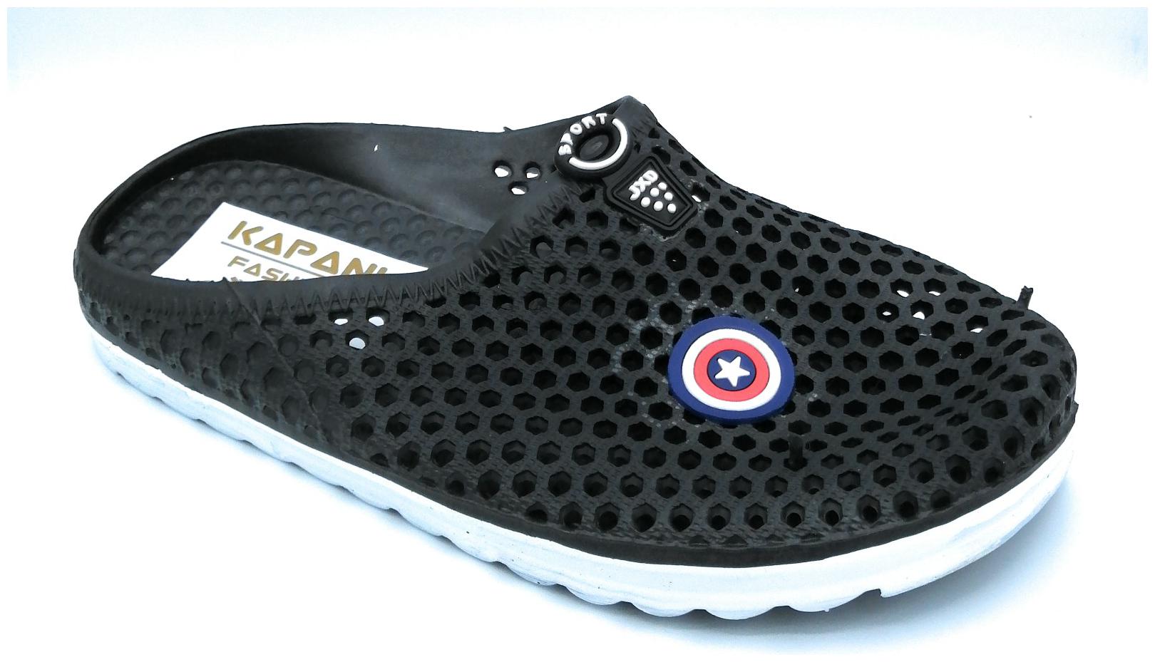 

KAPANI FASHION Men Black Sliders - 1 Pair