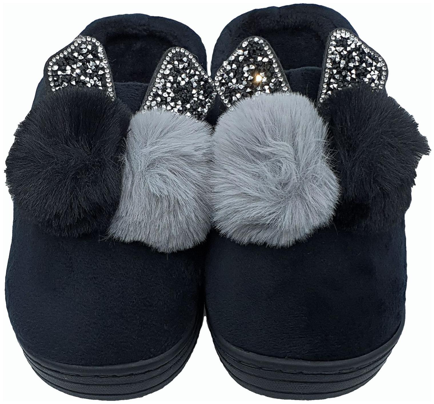 

KAPANI FASHION Women Black Mules