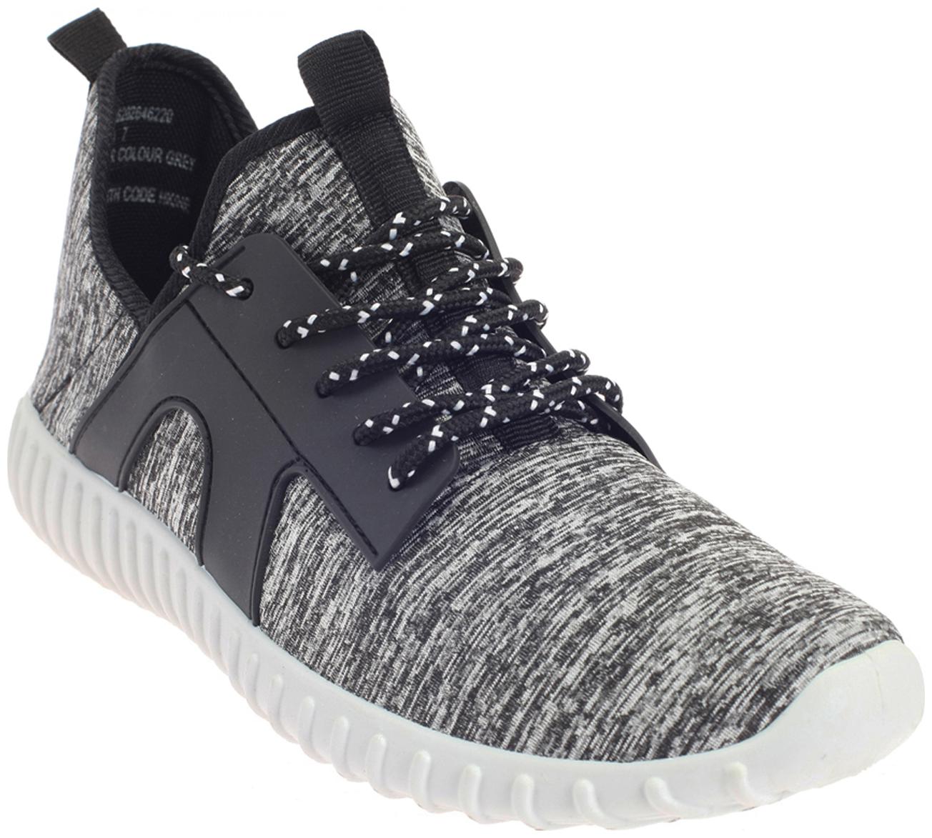 

Khadim s Men Running Shoes ( Grey )