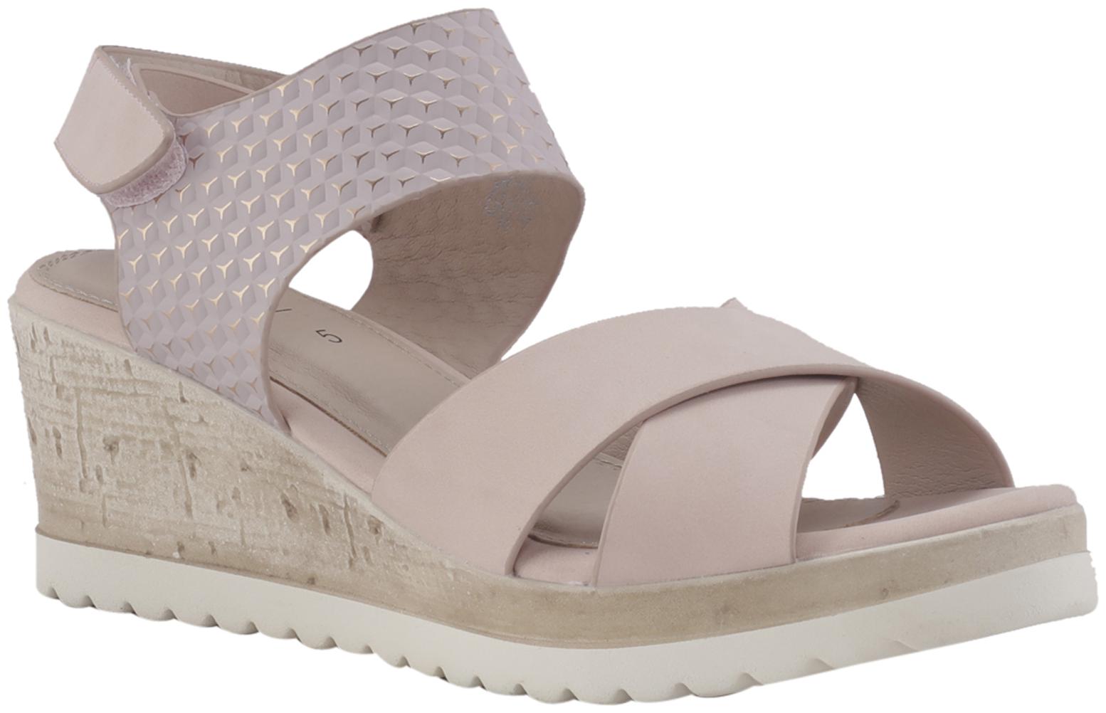 

Khadim s Women Pink Wedges