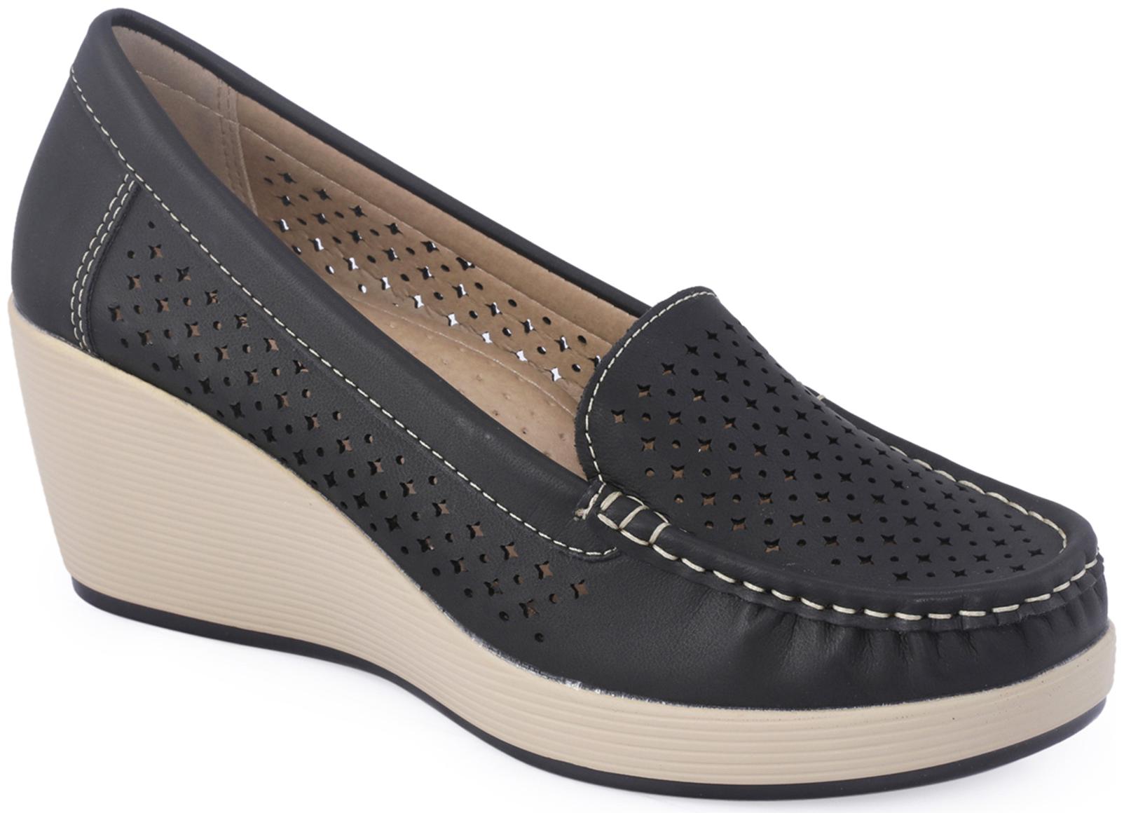 

Khadim s Women Black Casual Shoes