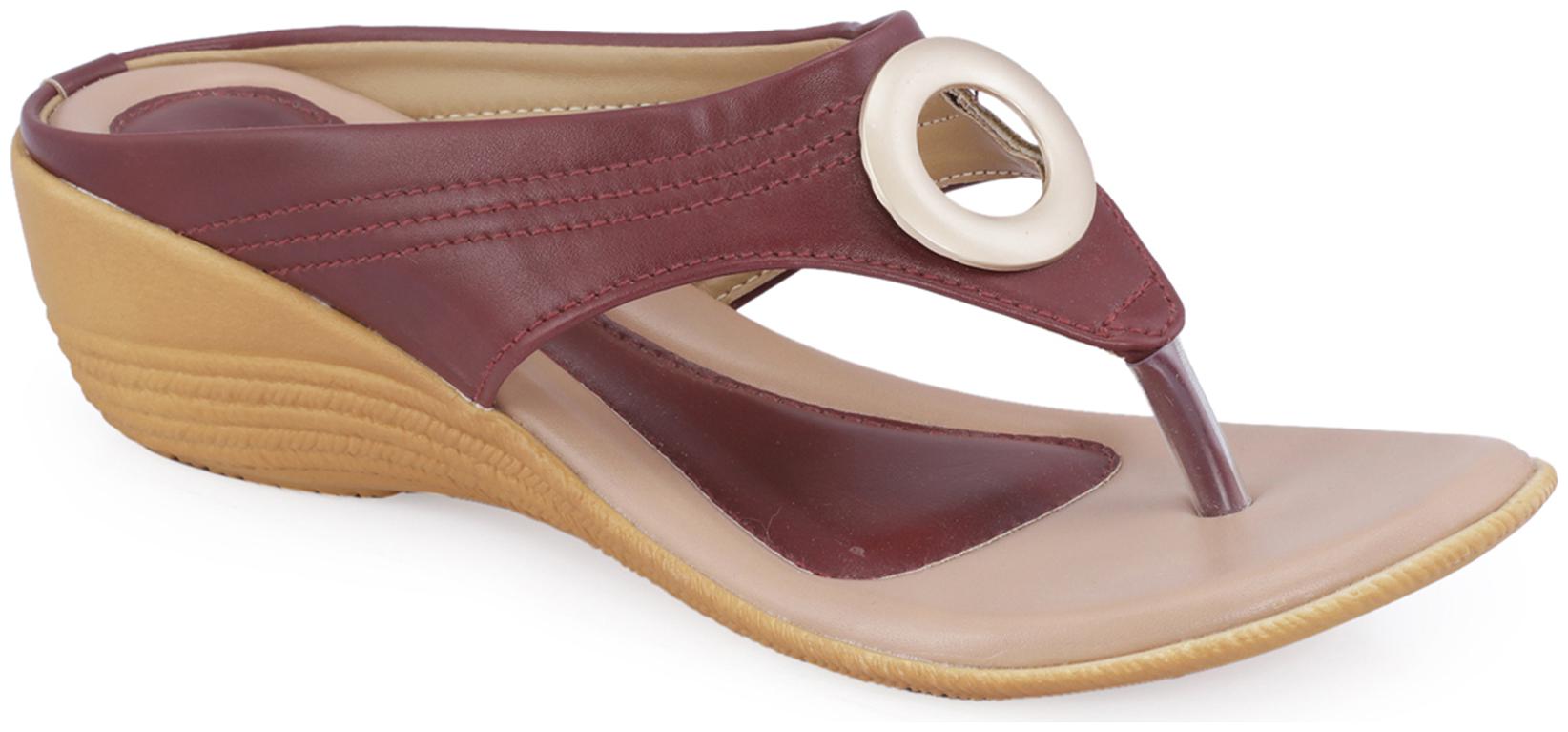 

Khadim s Women Red Wedges