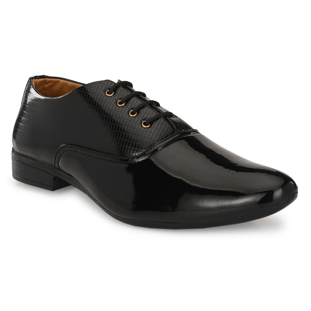 

KIATU Men Black Brogues Formal Shoes - KT-1207