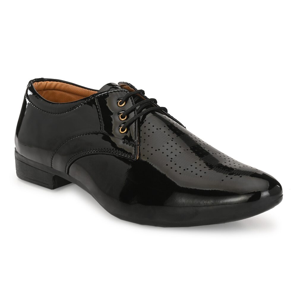 

KIATU Men Black Brogues Formal Shoes - KT-1206