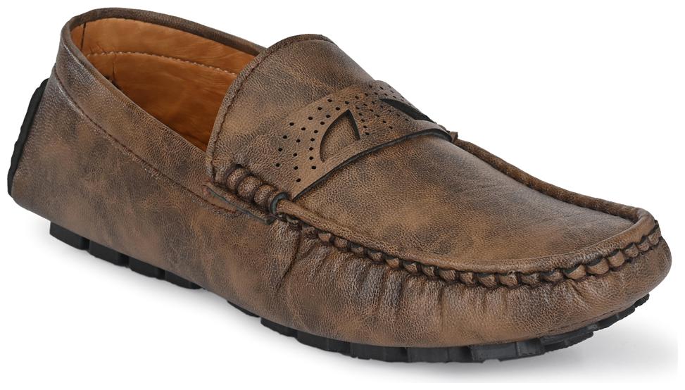 

KIATU Men Brown Loafers - KT-501