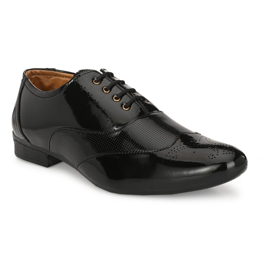 

KIATU Men Black Brogues Formal Shoes - KT-1204
