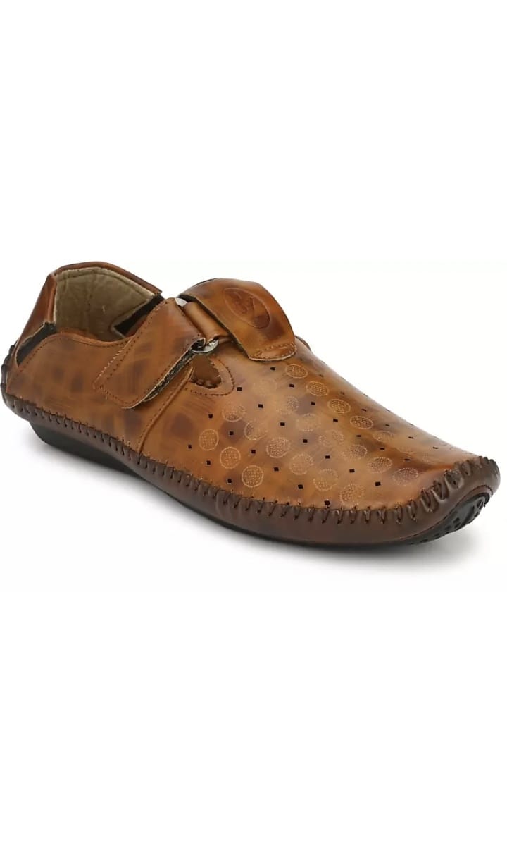 

KIATU Men Tan Casual Shoes - KT-1866