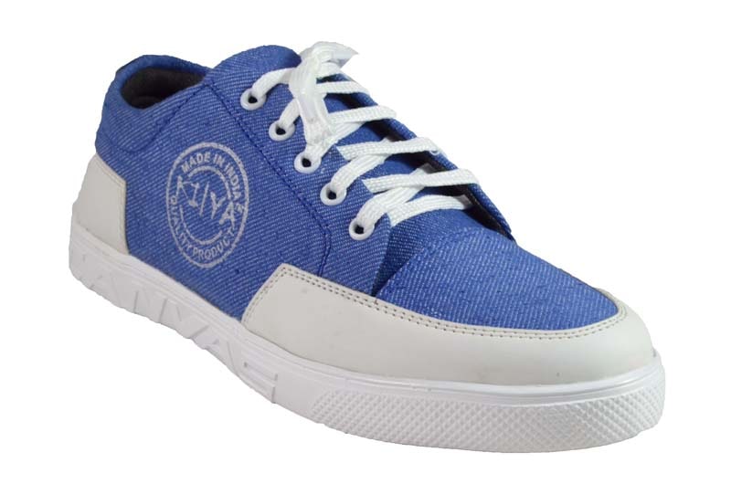 

Kiya Men Blue Sneakers