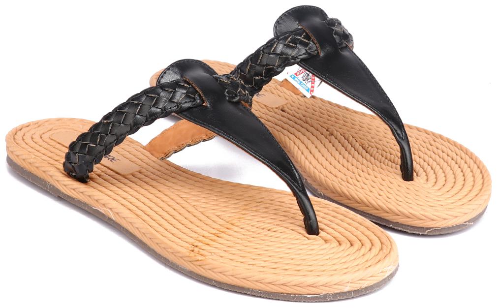 

L AMOURE Women Black One Toe Flats