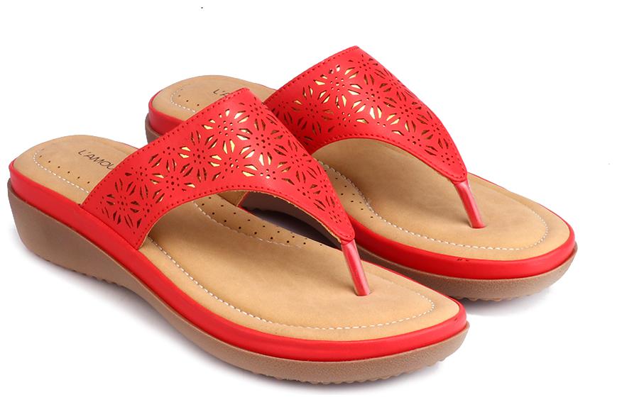 

L AMOURE Women Red One Toe Flats