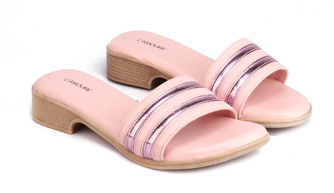 

L AMOURE Women Pink Pumps
