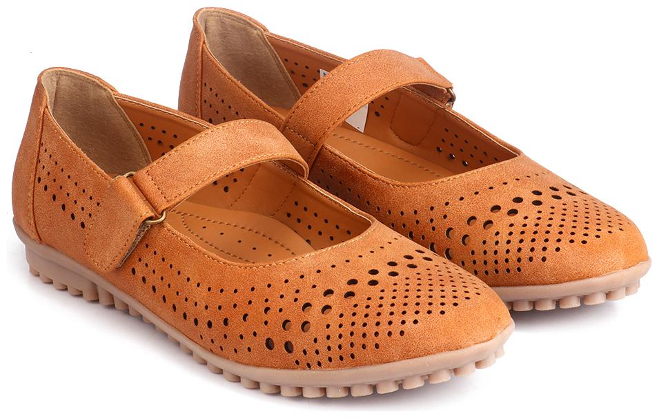 

L AMOURE Women Tan Bellies