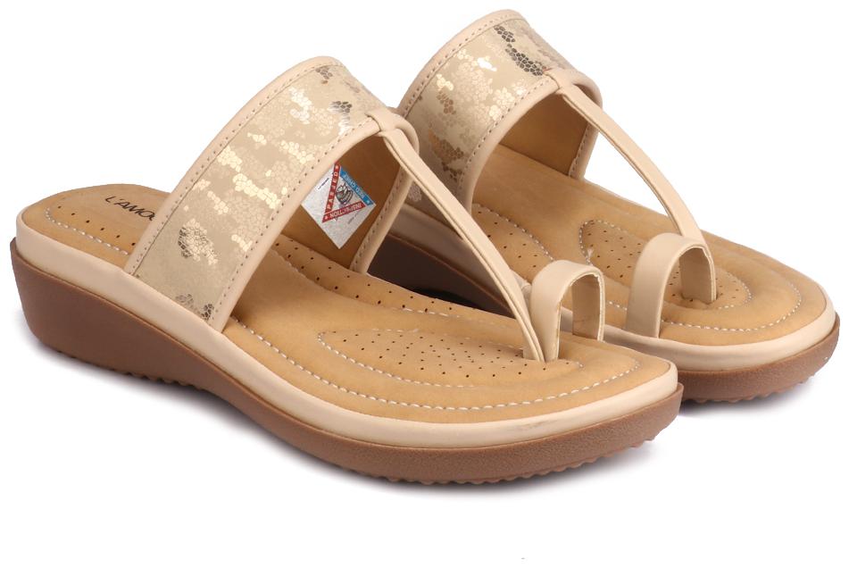 

L AMOURE Women Beige One Toe Flats