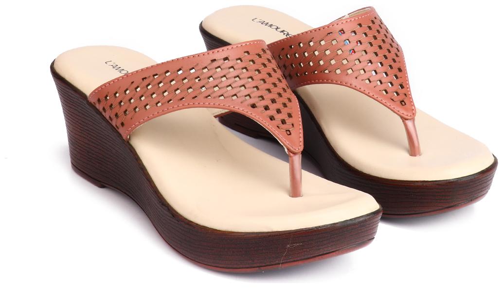 

L AMOURE Women Red Wedges