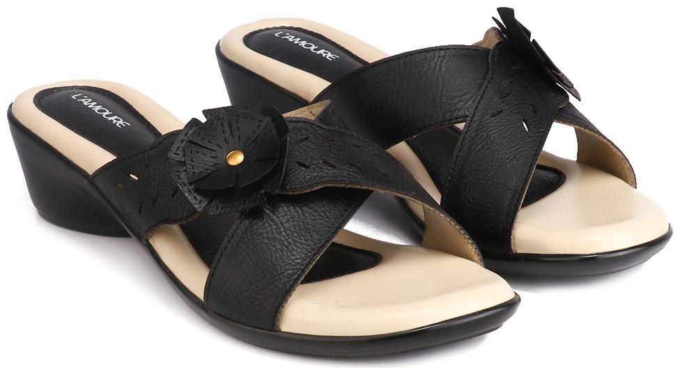 

L AMOURE Women Black Pumps