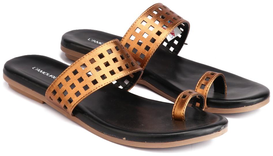 

L AMOURE Women Gold One Toe Flats