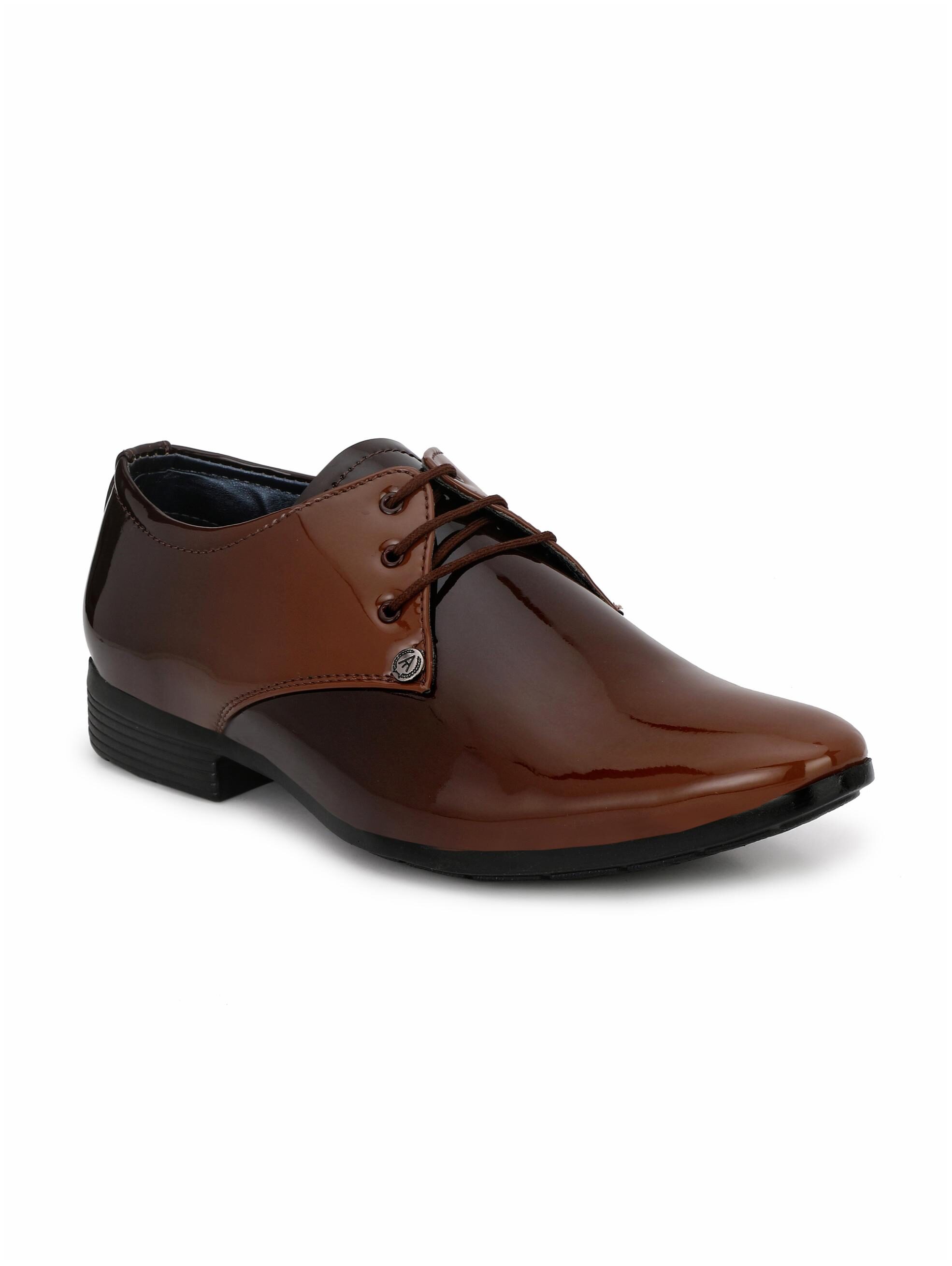 

Levanse Men Brown Derby Formal Shoes - ANVN020A