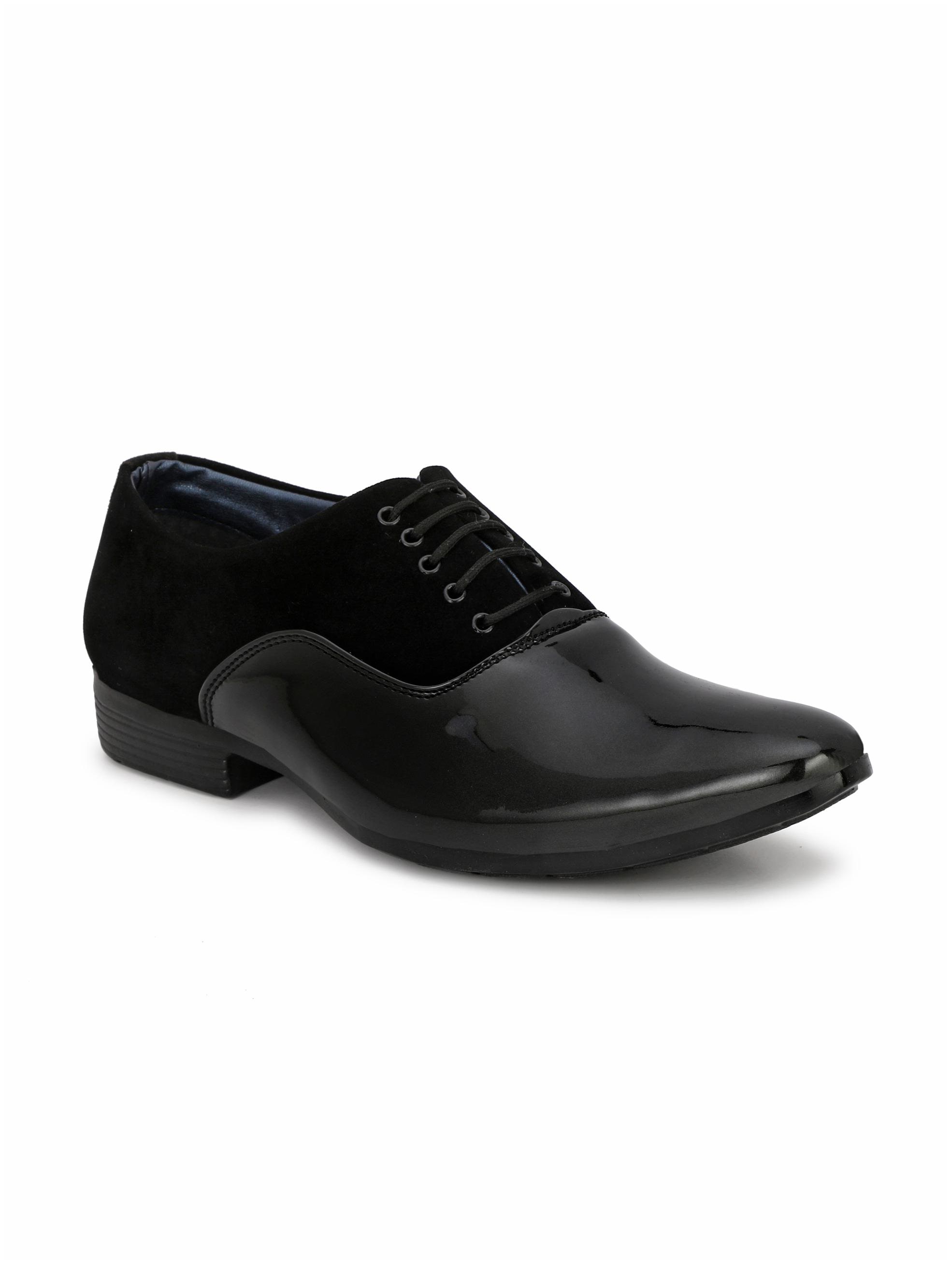 

Levanse Men Black Derby Formal Shoes - ANVN014A