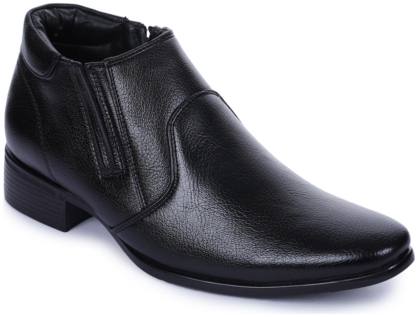 

Liberty Fortune Men Black Formal Shoes