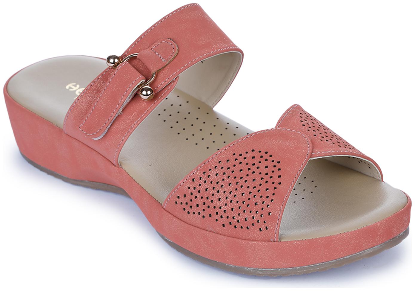 

Liberty Women Pink Sandals