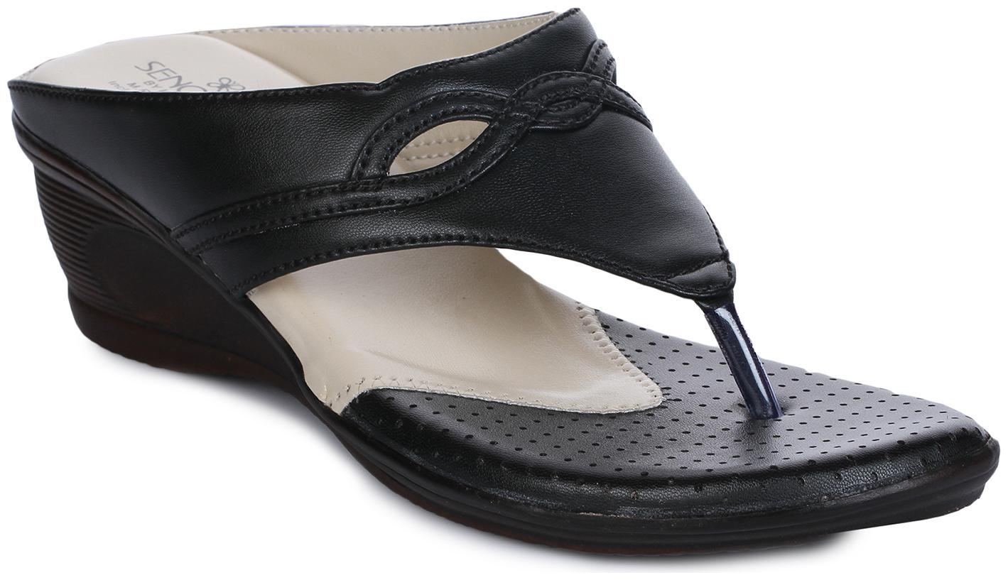 

Liberty Women Black Wedges