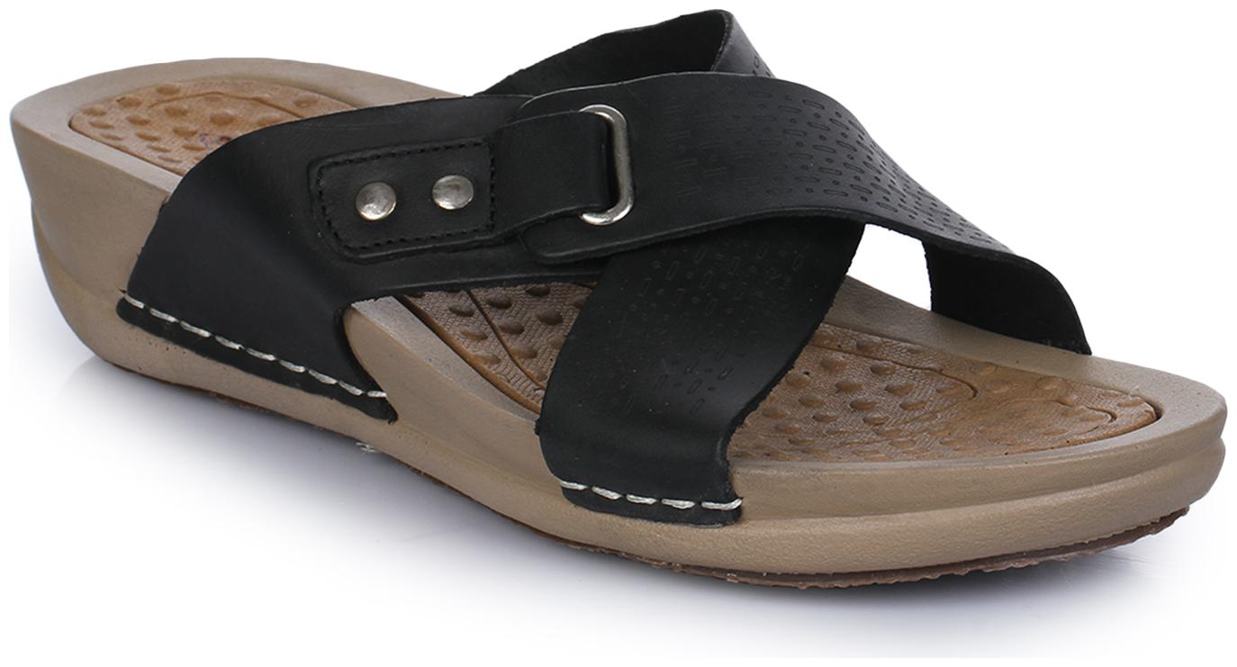 

Liberty Senorita Women Black Slippers