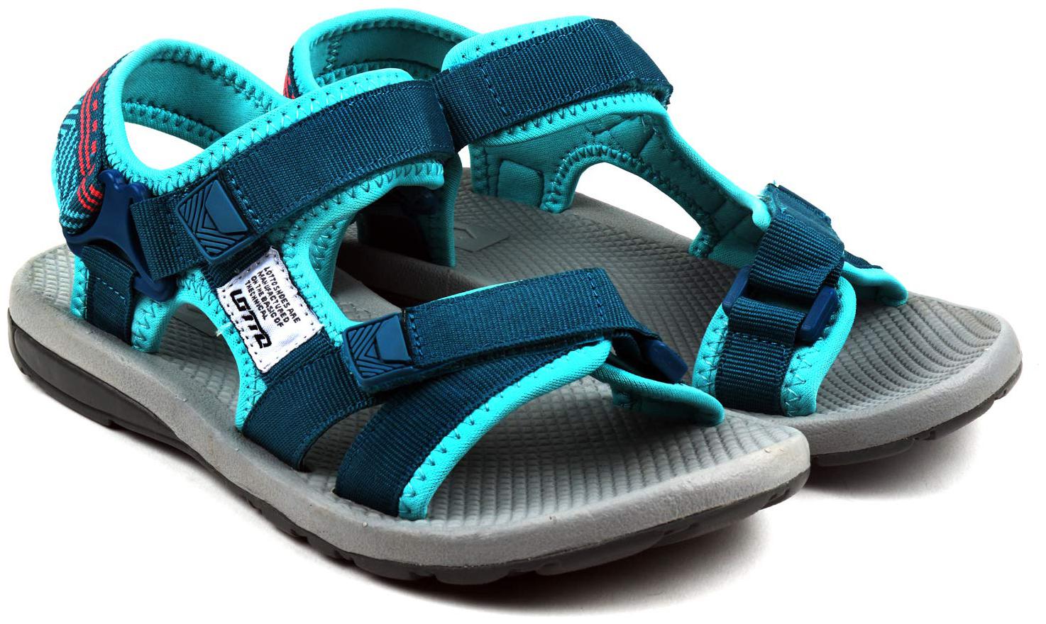

Lotto Women Green Floaters