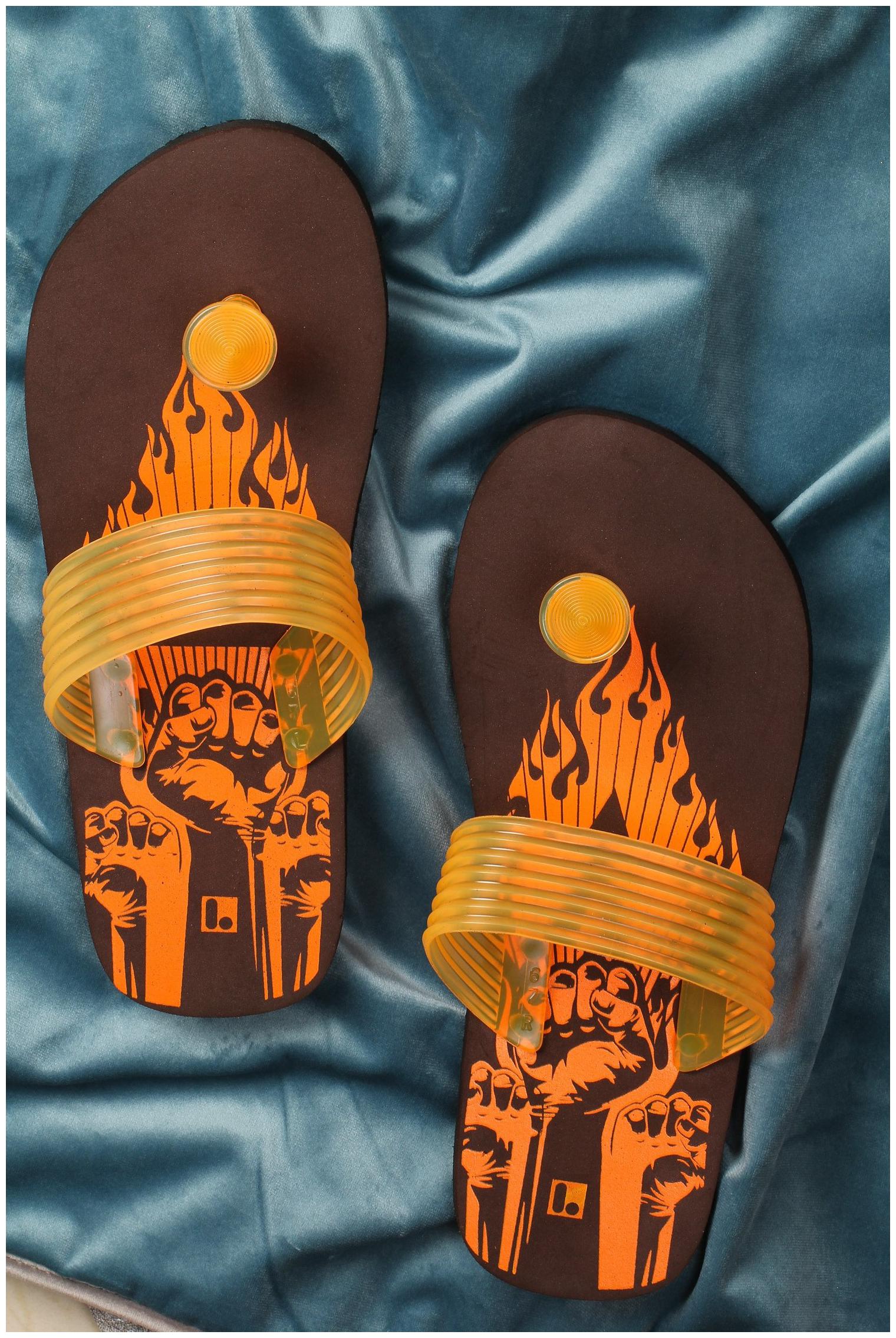 

LYVI Men Brown Outdoor Slippers