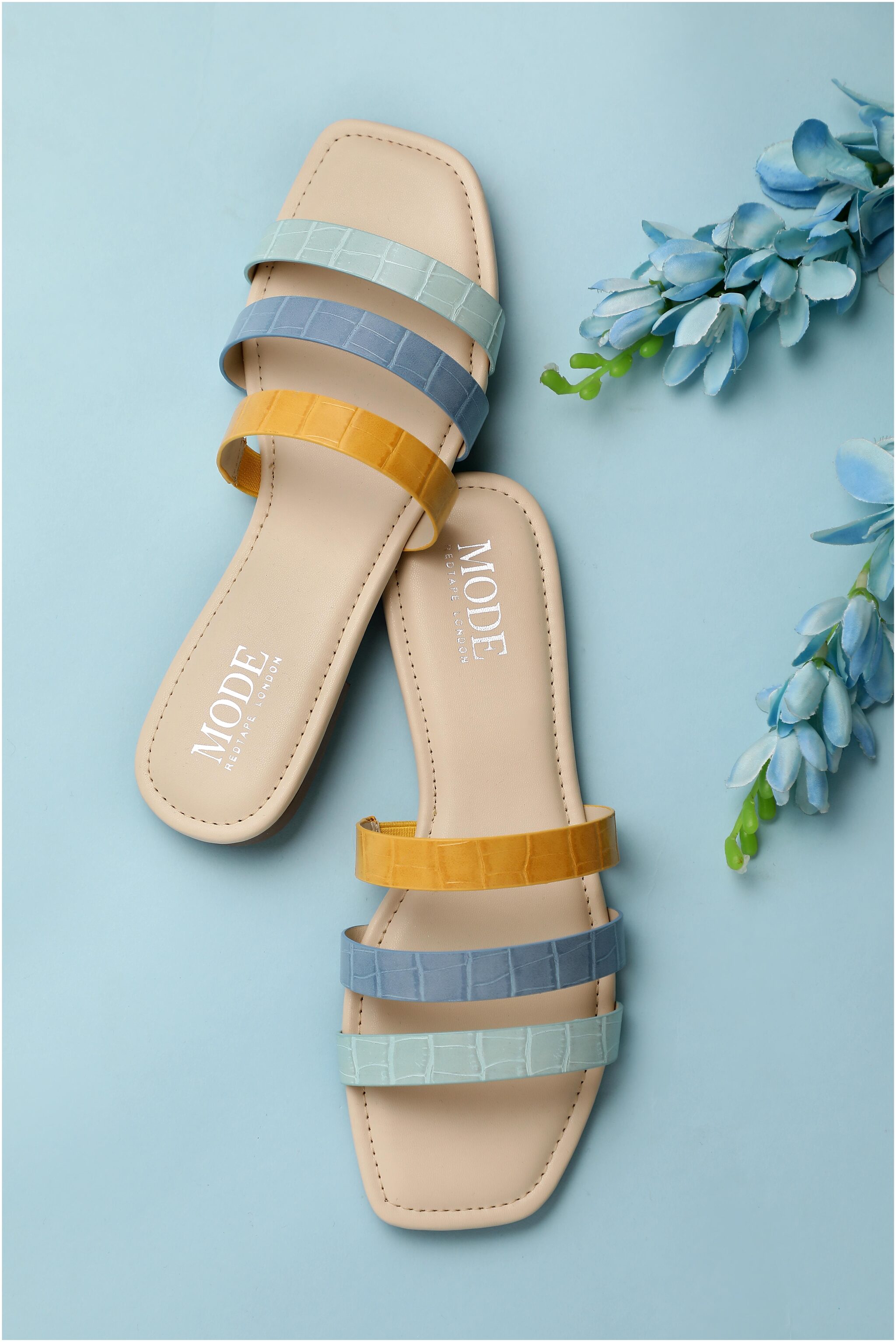 

Mode By Red Tape Women Multi Flats