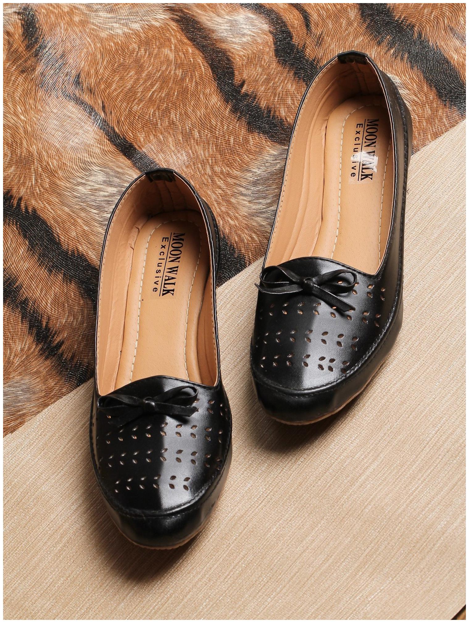

Moonwalk Women Black Bellies