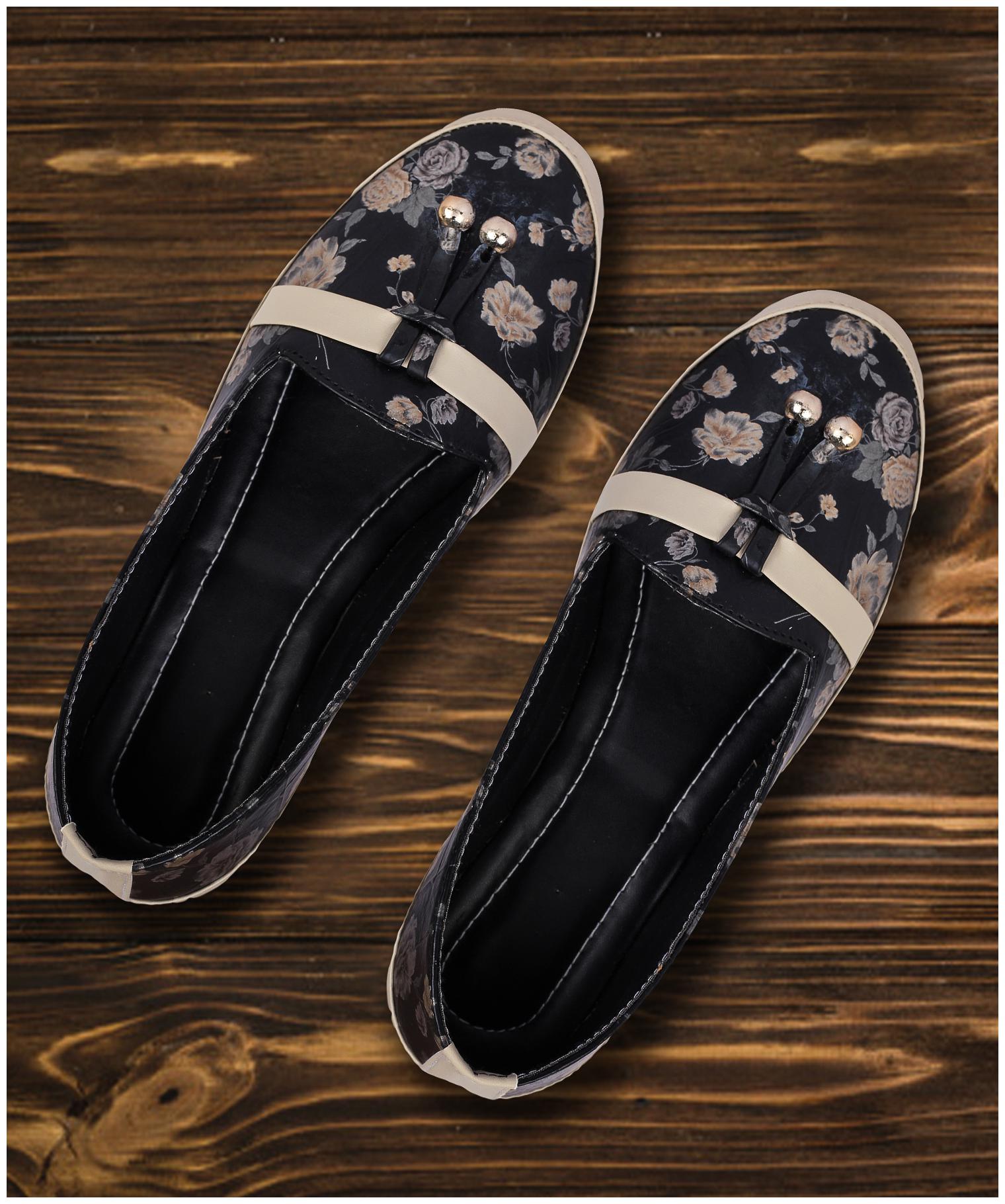 

Moonwalk Women Black Bellies