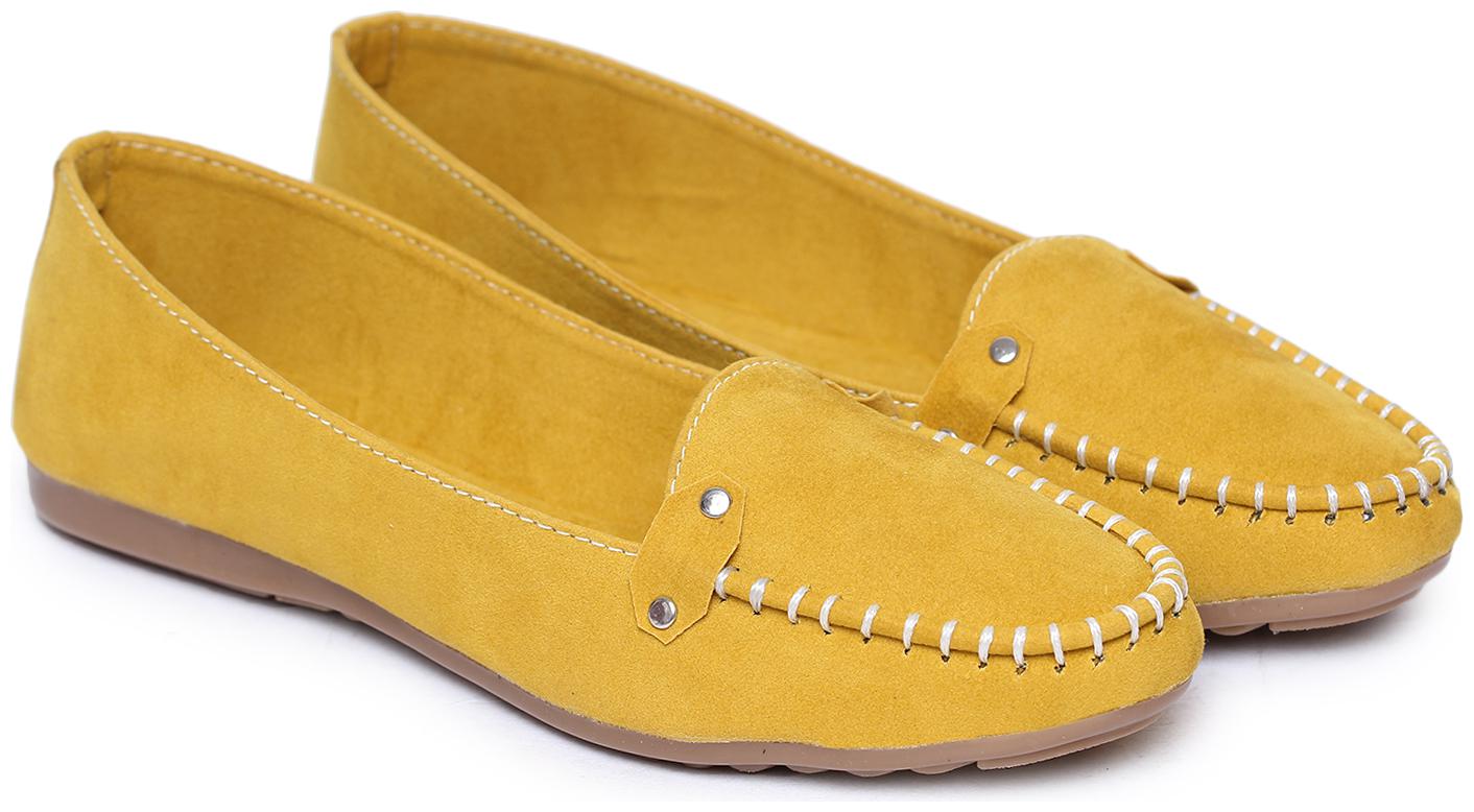 

Moonwalk Women Yellow Bellies