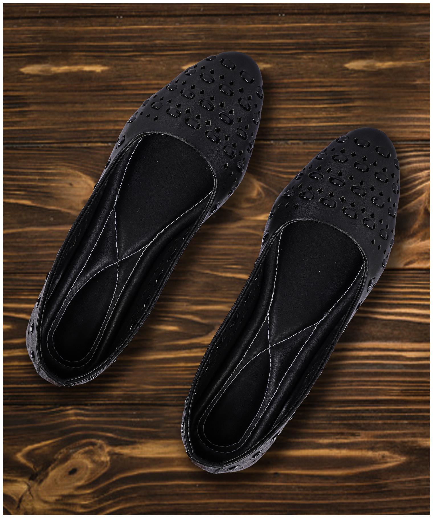 

Moonwalk Women Black Bellies