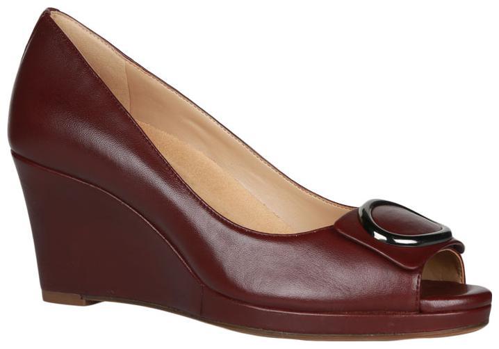 

NATURALIZER Women s MAROON Heels