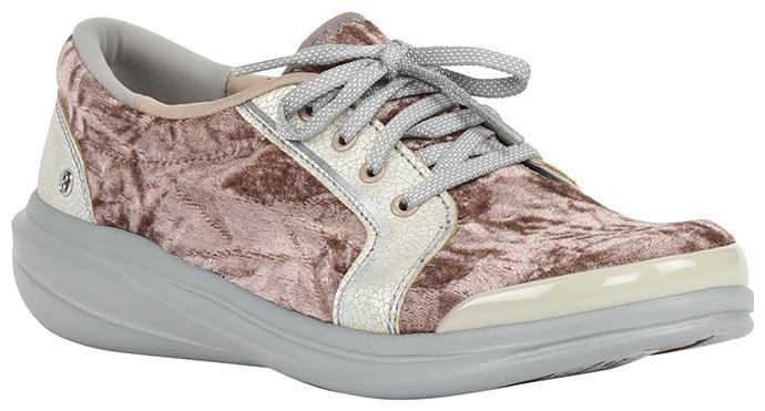 

Naturalizer Women Pink Sneakers