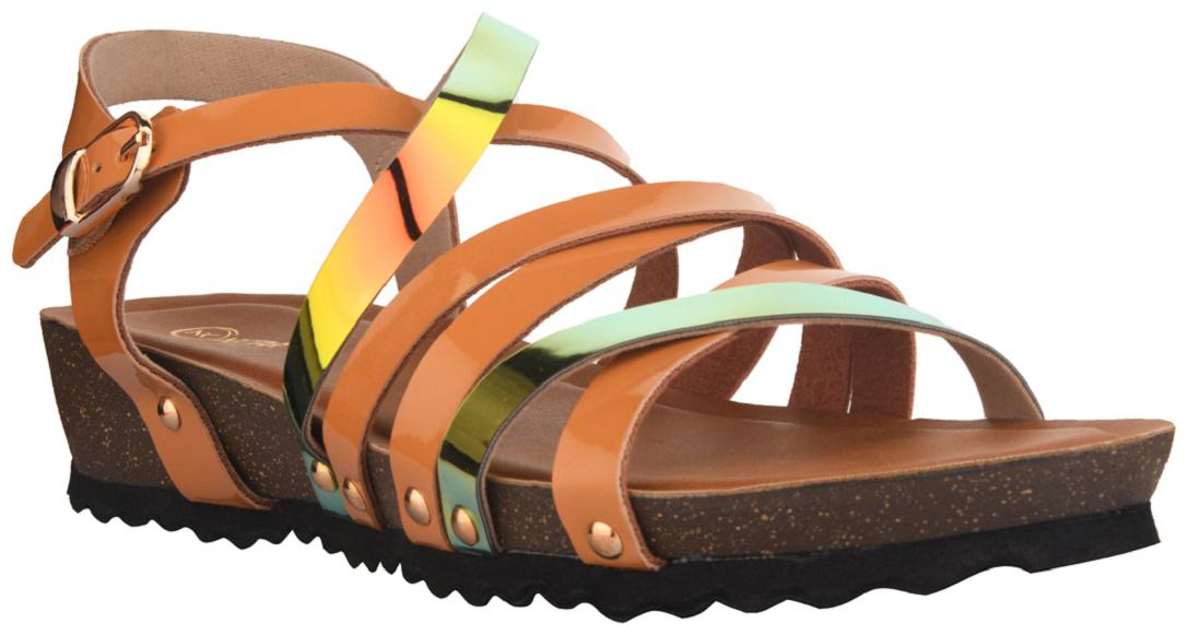 

Nectar Kicks Women Brown Wedges